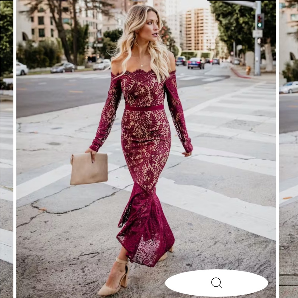 LACE TRUMPET DRESS - WINE NWT